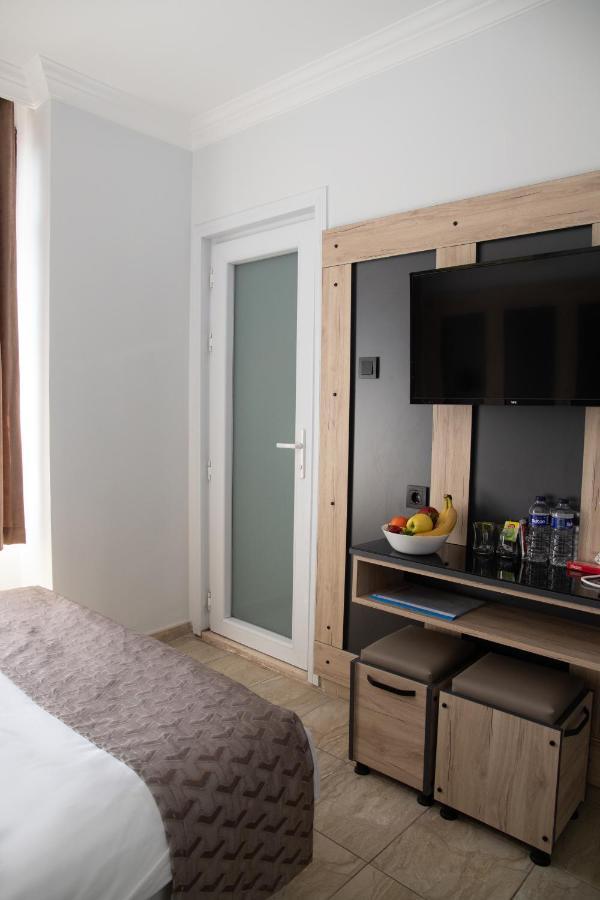 Galley Hotel Istanbul Exterior foto