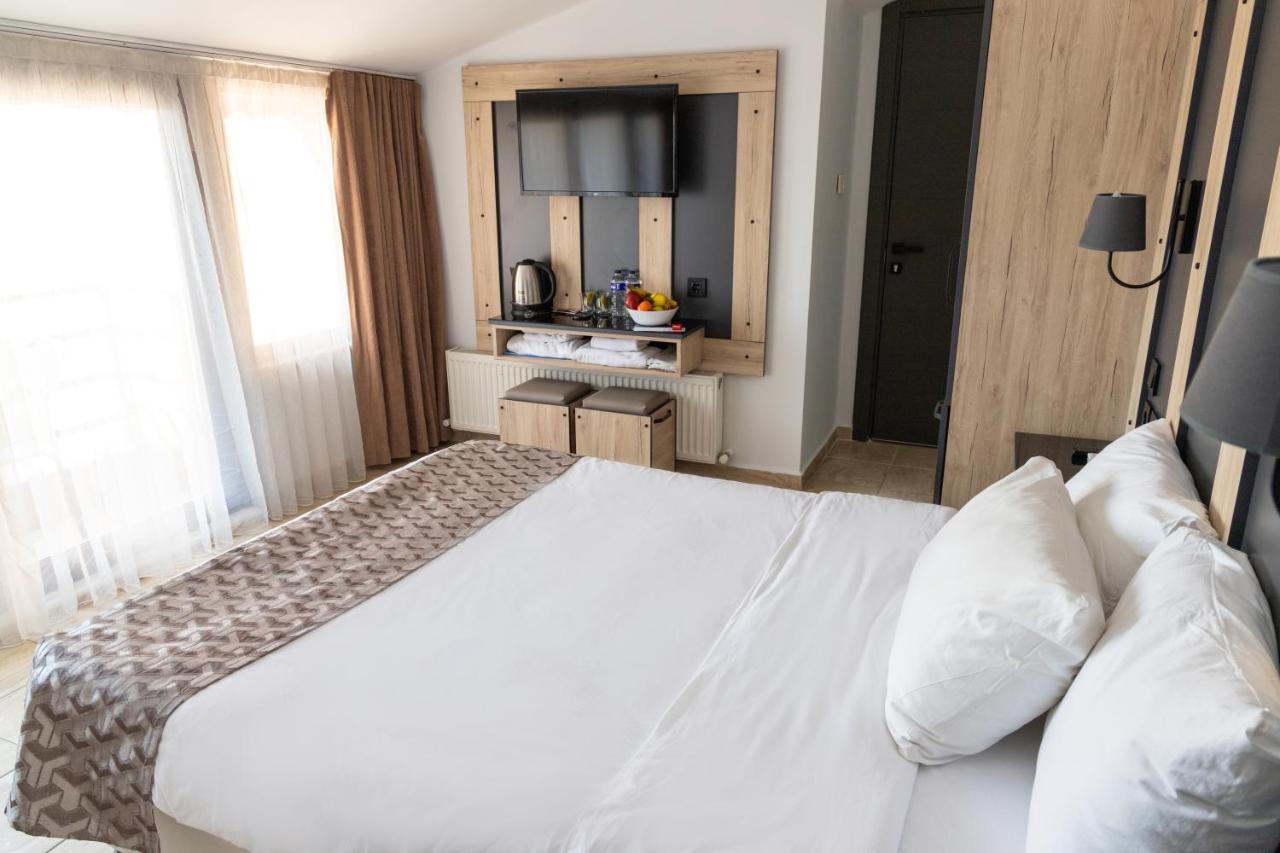 Galley Hotel Istanbul Exterior foto