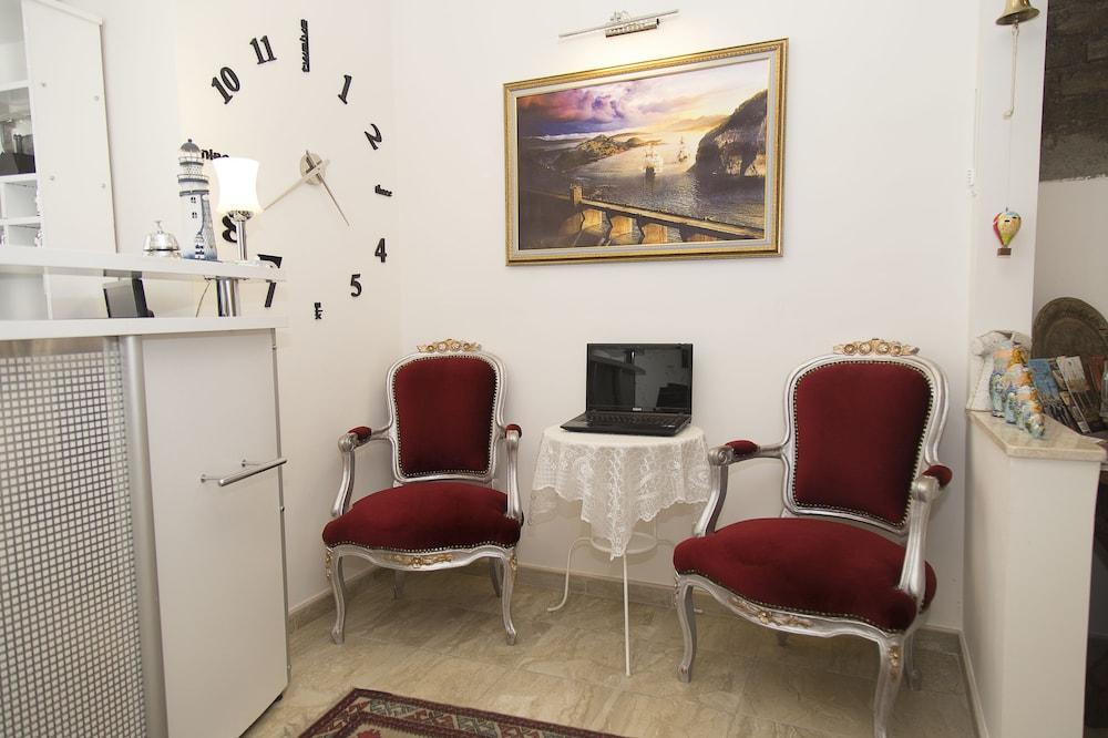 Galley Hotel Istanbul Exterior foto