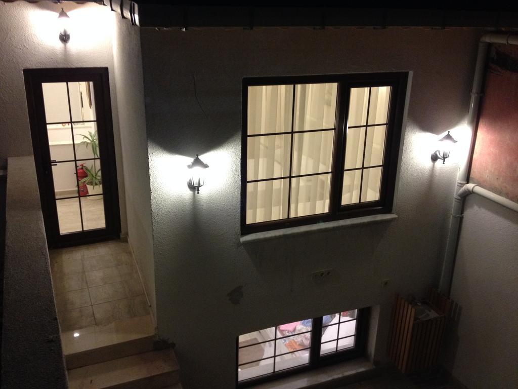 Galley Hotel Istanbul Exterior foto