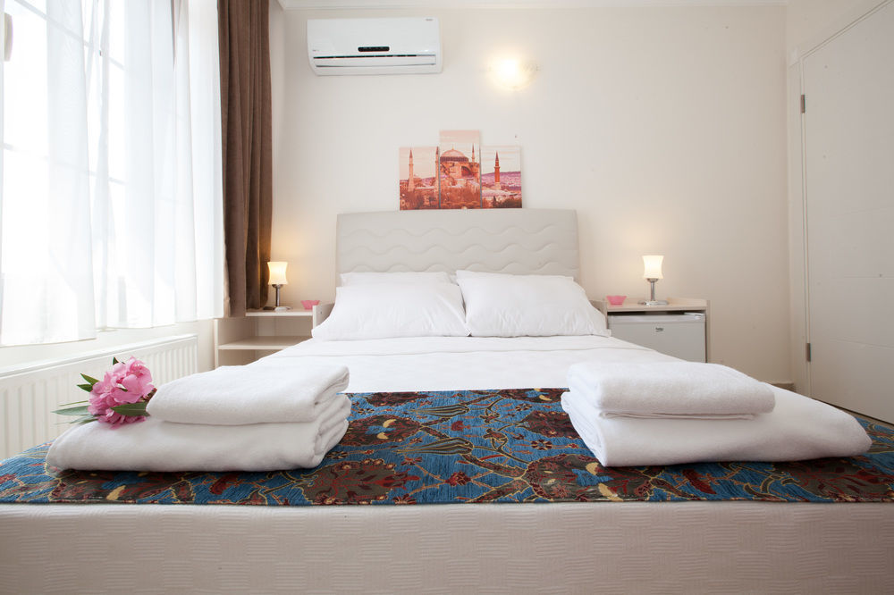 Galley Hotel Istanbul Exterior foto